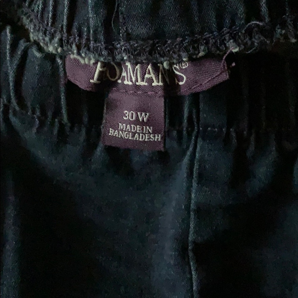 Capris - Picture 2 of 4